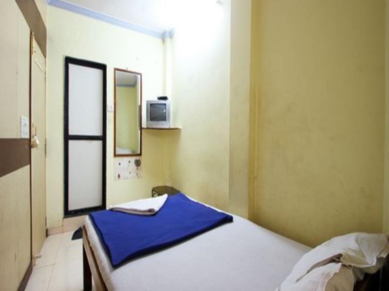 مومباي Sahara Inn Guest House المظهر الخارجي الصورة
